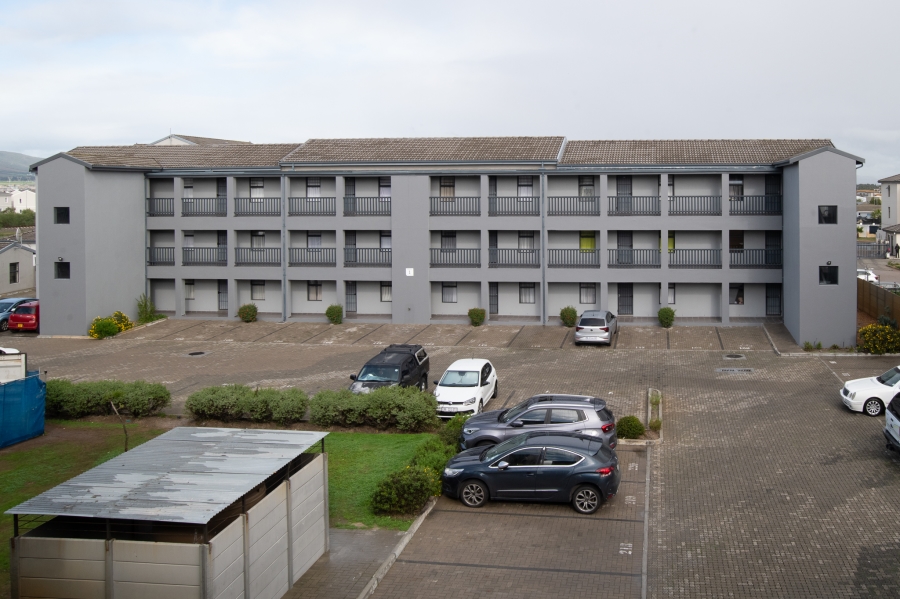 2 Bedroom Property for Sale in Parklands Western Cape